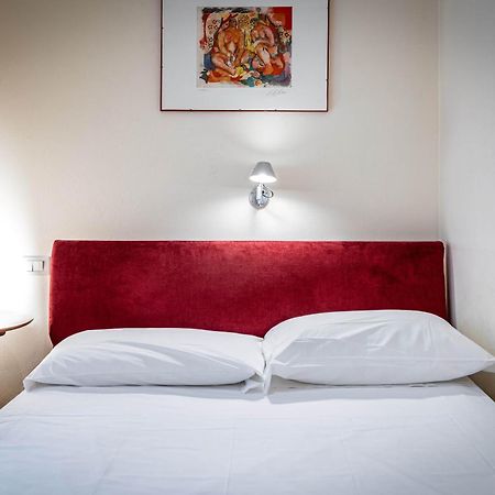 Yd Servi Suite Apt Firenze Esterno foto