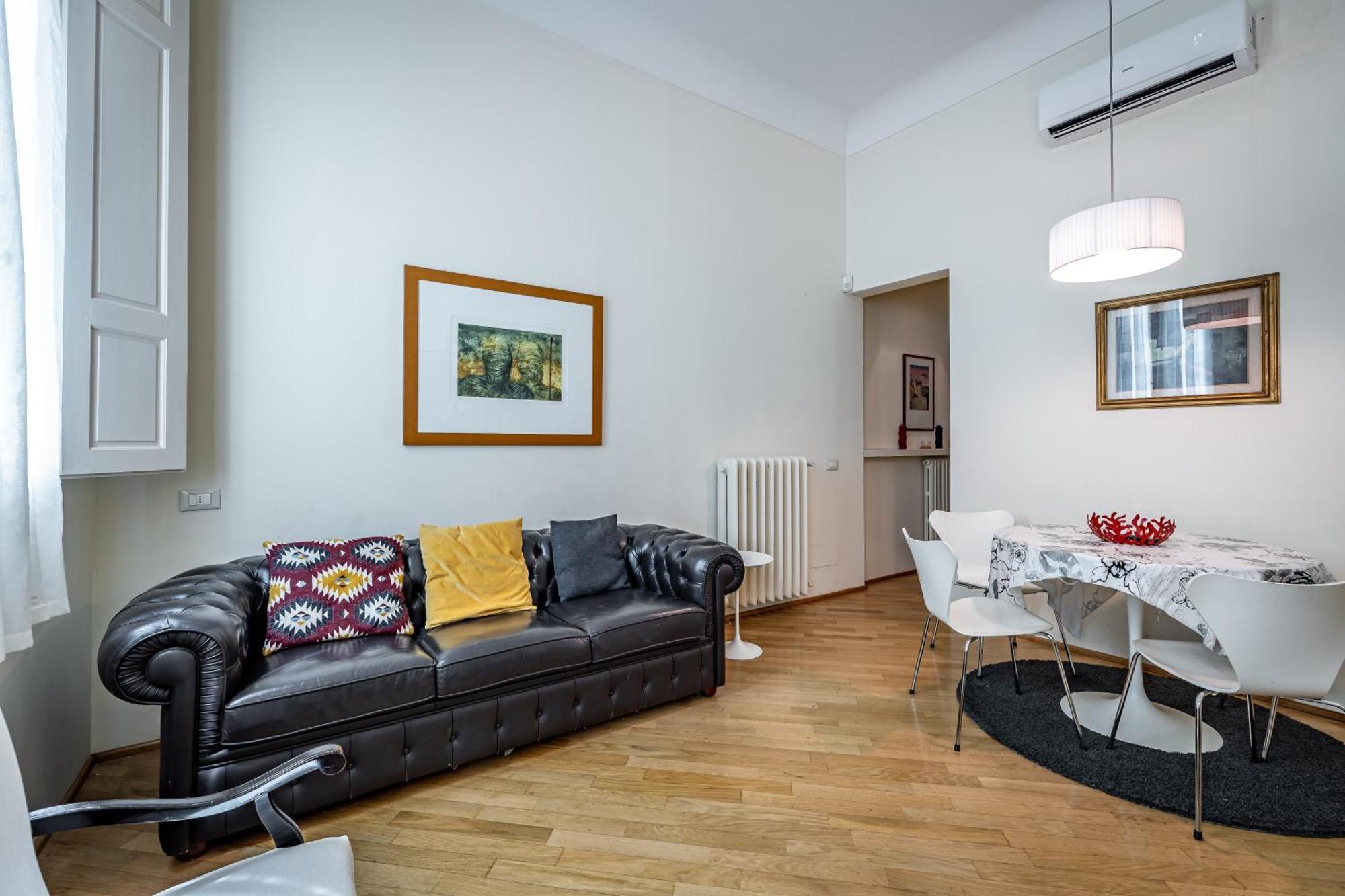 Yd Servi Suite Apt Firenze Esterno foto