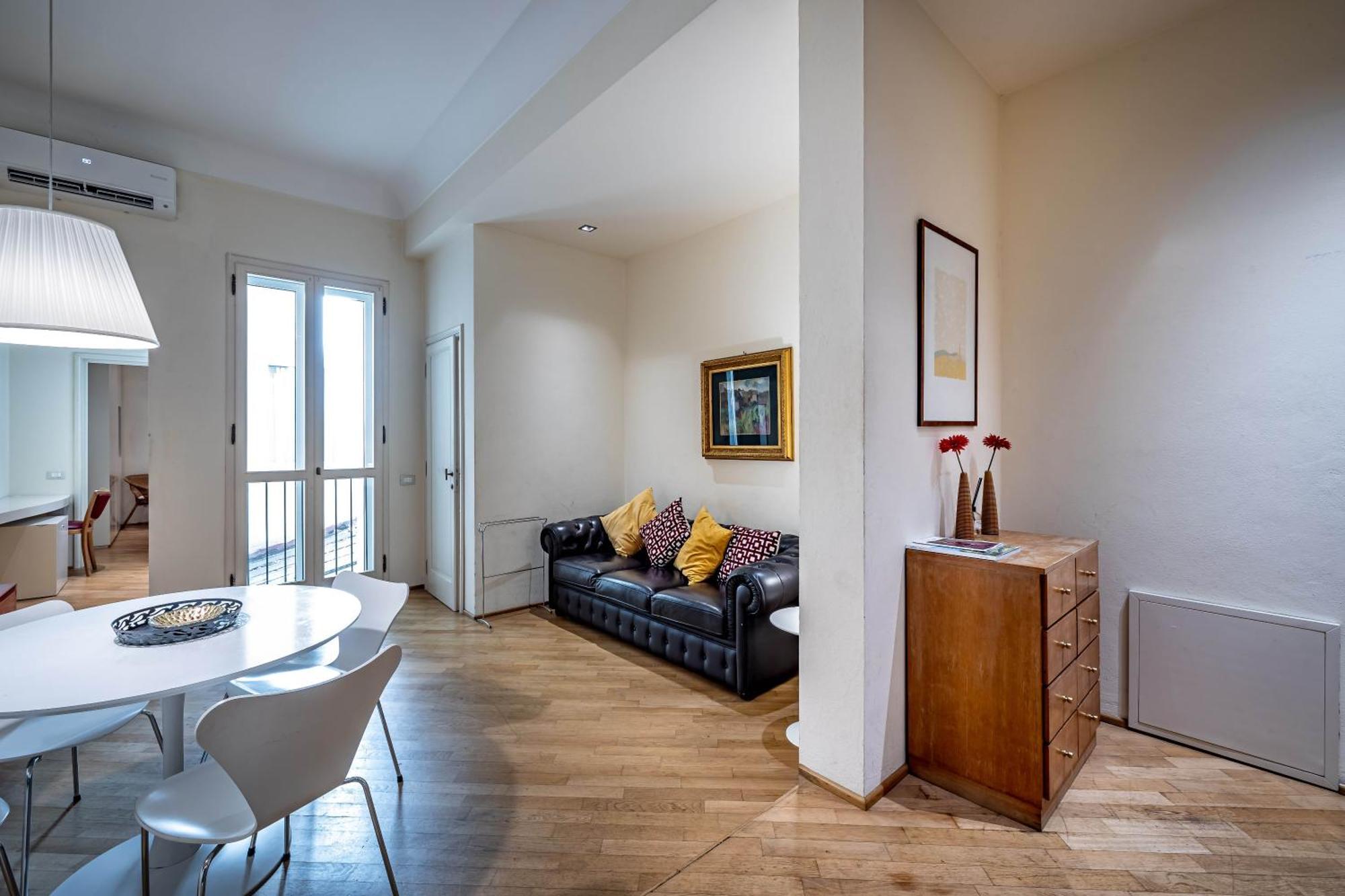 Yd Servi Suite Apt Firenze Esterno foto