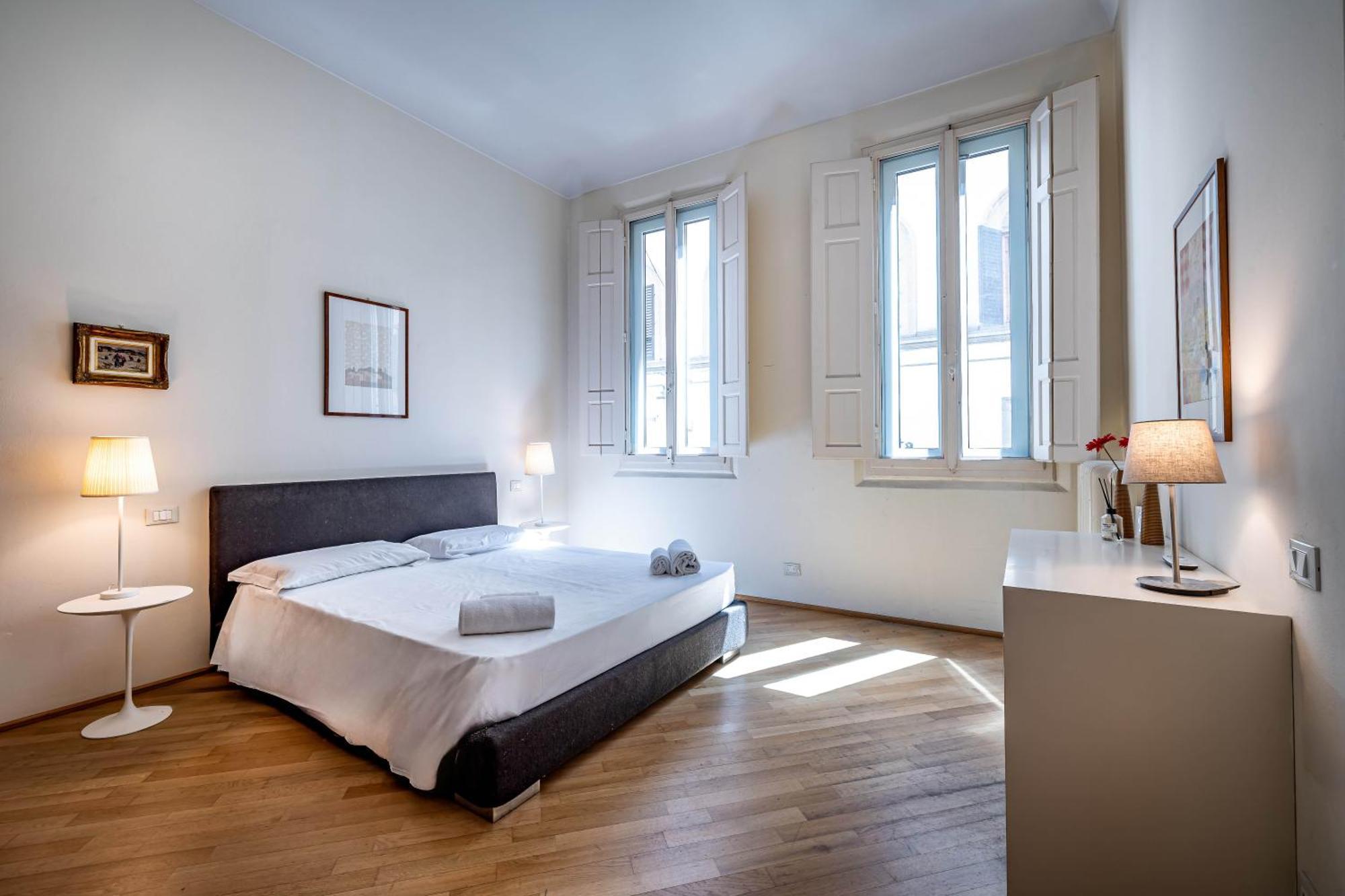 Yd Servi Suite Apt Firenze Esterno foto