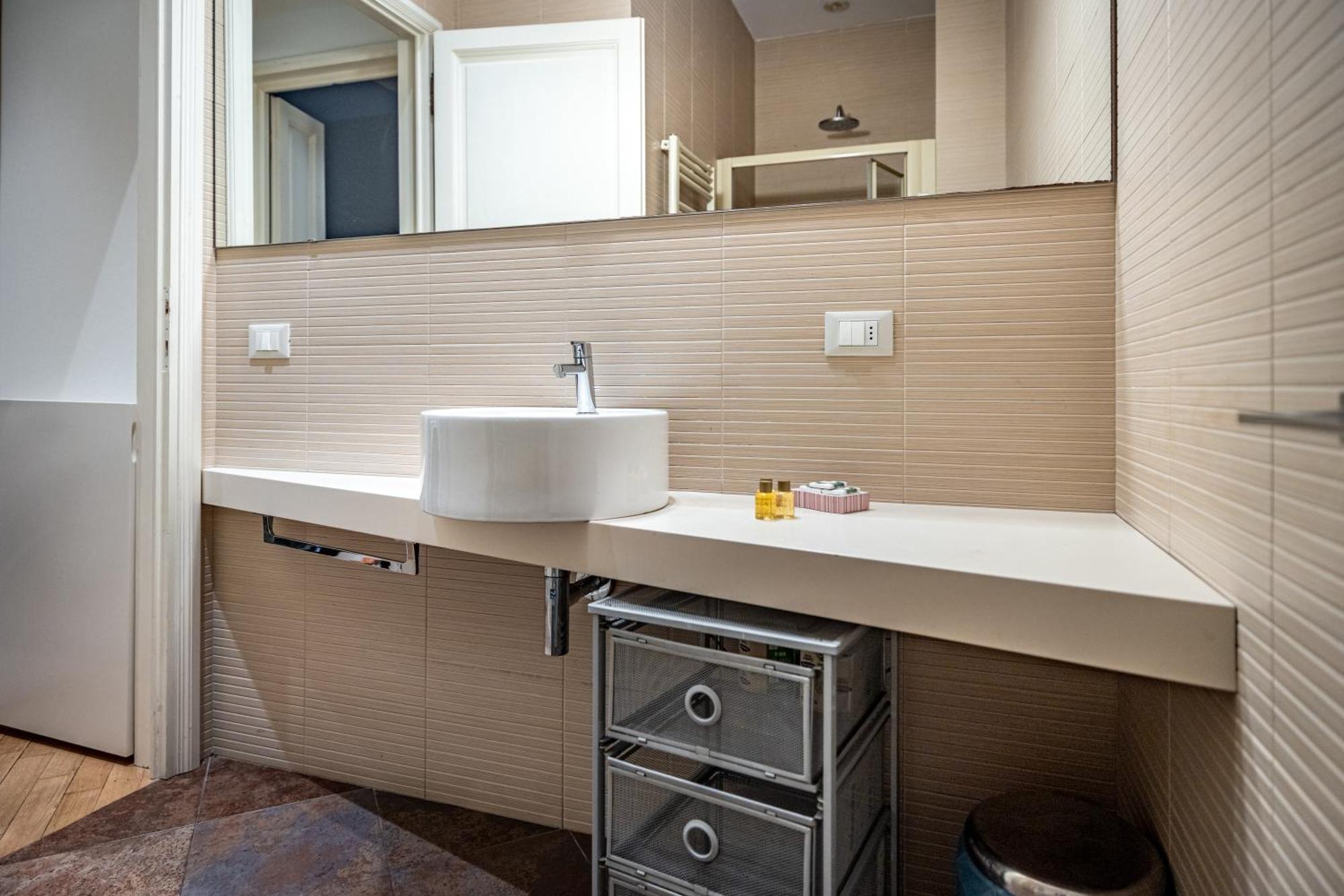 Yd Servi Suite Apt Firenze Esterno foto