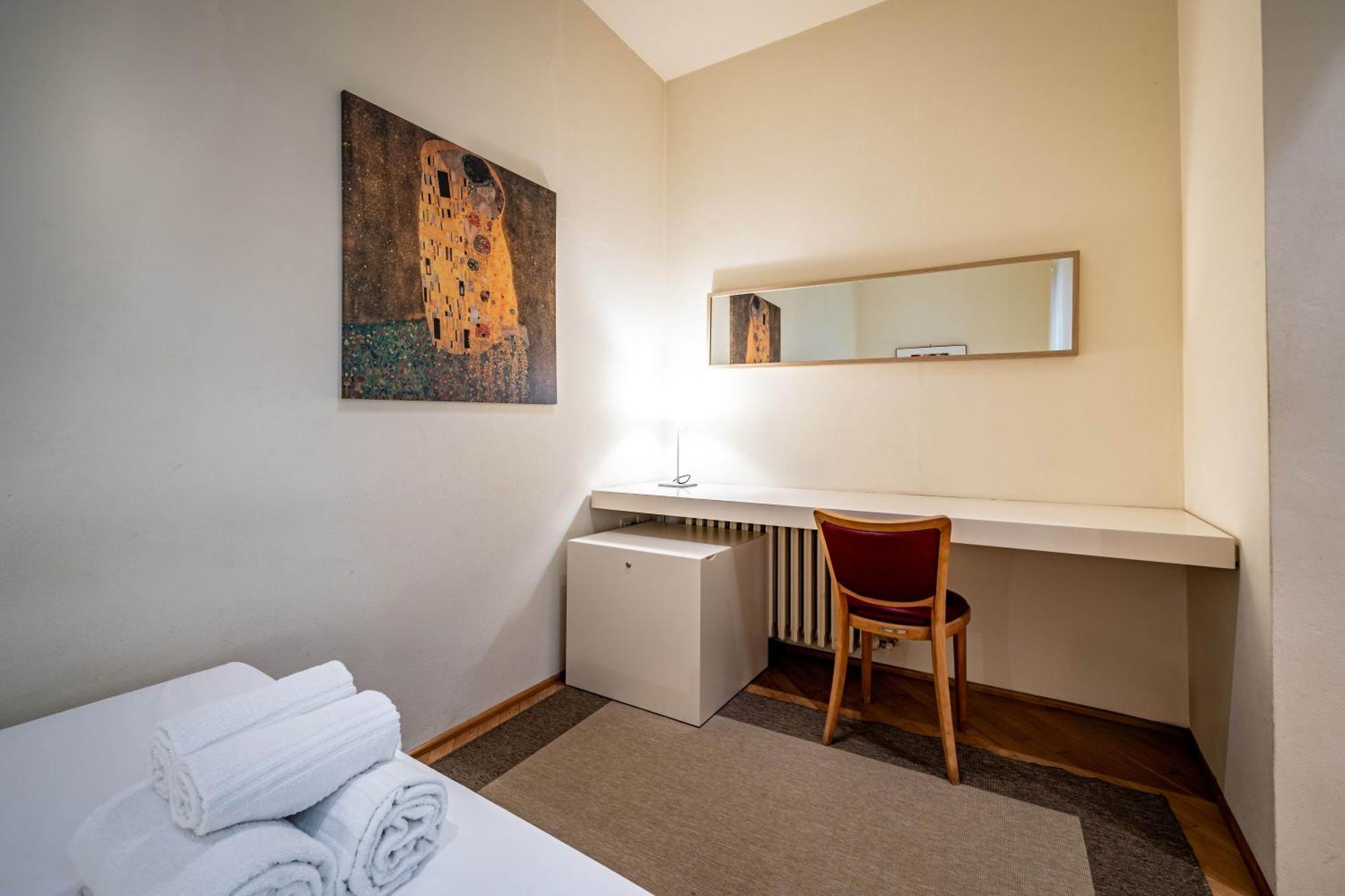 Yd Servi Suite Apt Firenze Esterno foto